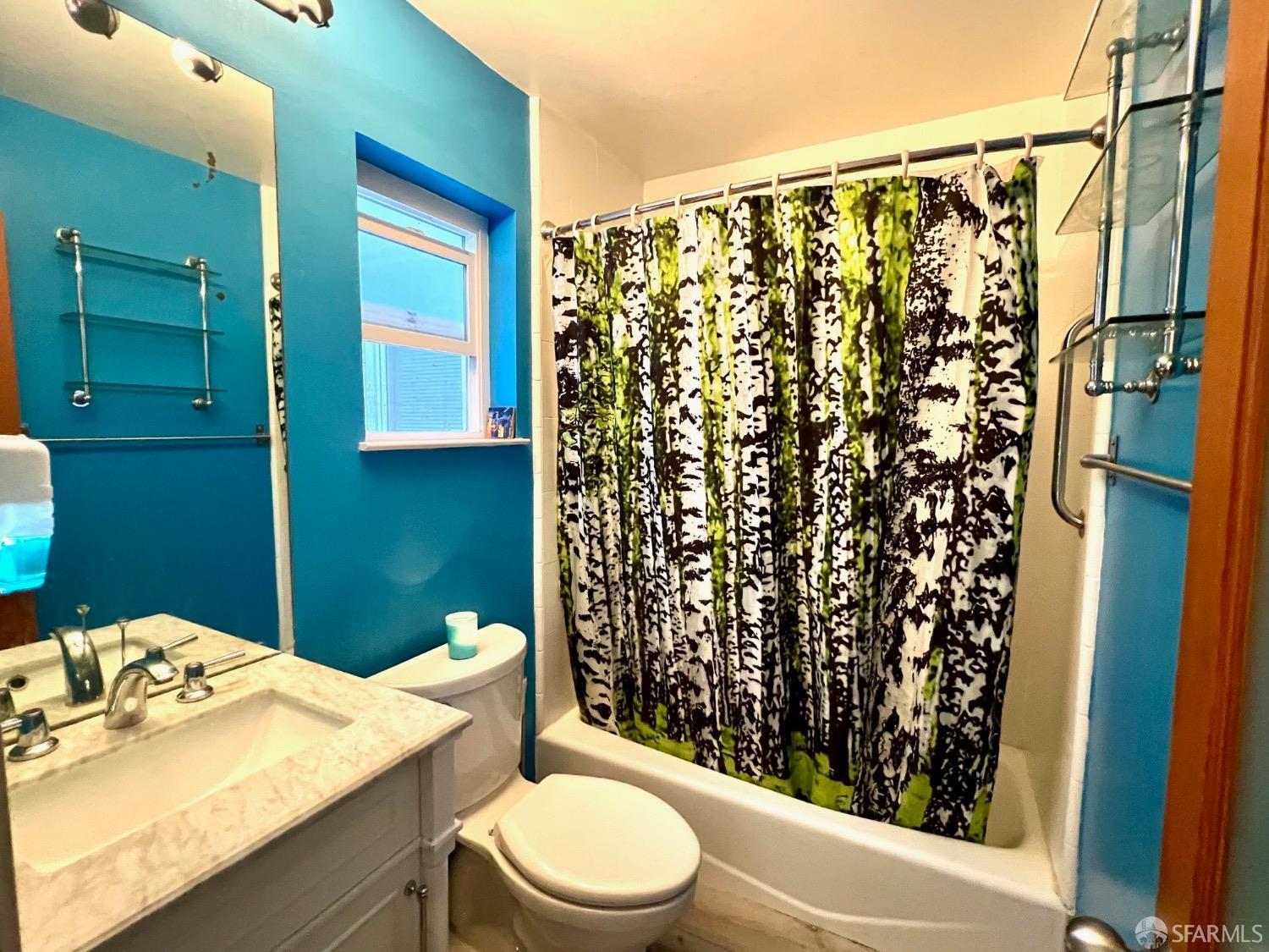 Detail Gallery Image 17 of 22 For 619 Shotwell St #2,  San Francisco,  CA 94110 - 2 Beds | 1 Baths