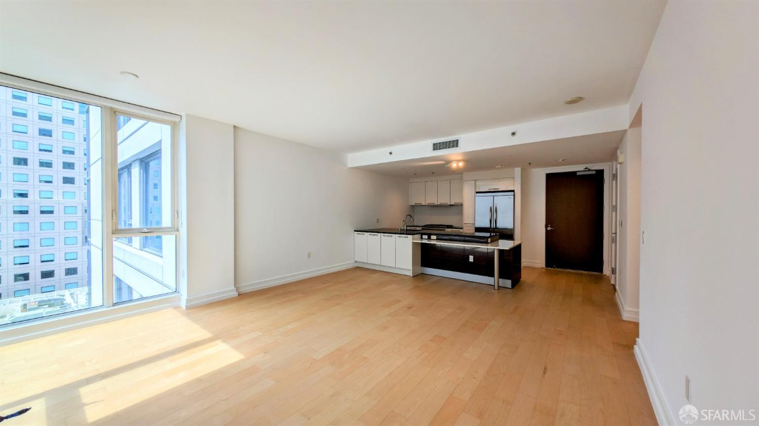 Detail Gallery Image 3 of 20 For 631 Folsom St 11c,  San Francisco,  CA 94107 - 2 Beds | 2 Baths
