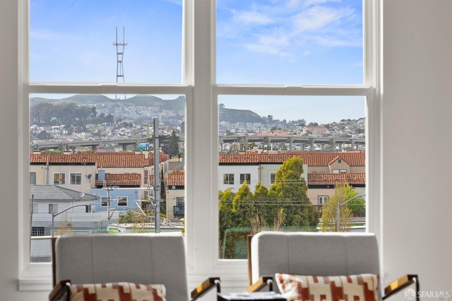 Detail Gallery Image 2 of 27 For 5800 3rd St #1404,  San Francisco,  CA 94124 - 3 Beds | 2 Baths