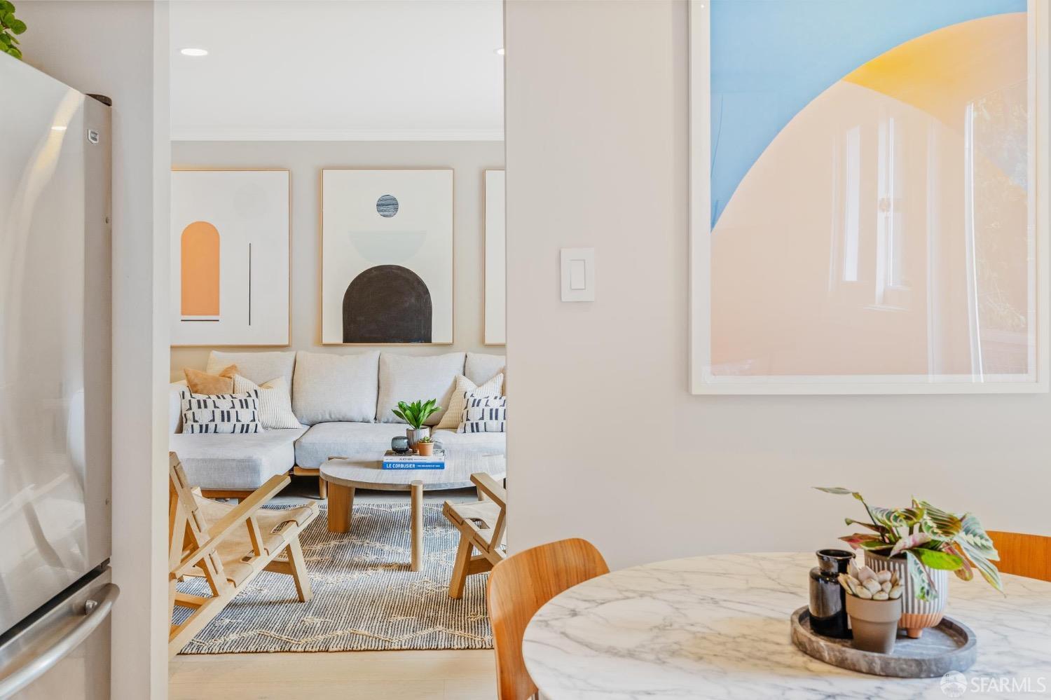 Detail Gallery Image 8 of 20 For 4125 24th St #2,  San Francisco,  CA 94114 - 2 Beds | 1 Baths