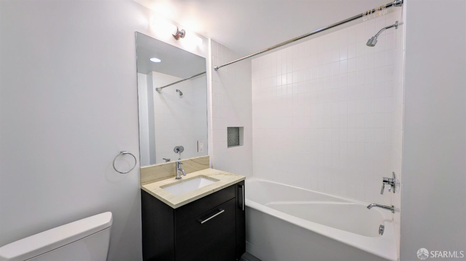 Detail Gallery Image 13 of 20 For 631 Folsom St 11c,  San Francisco,  CA 94107 - 2 Beds | 2 Baths