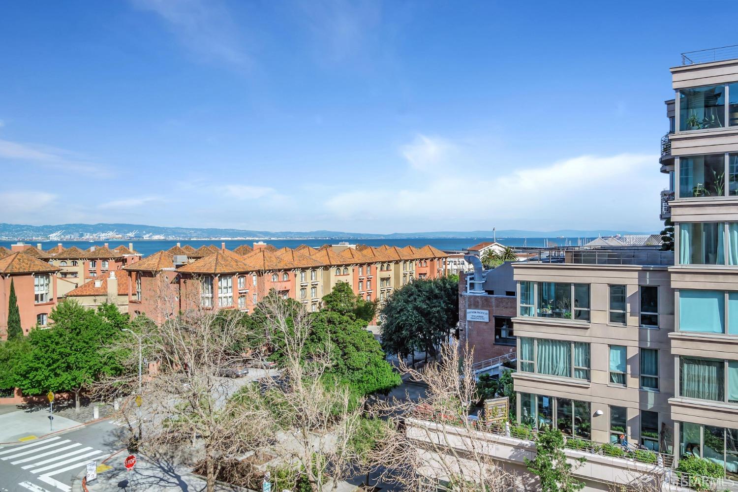 Detail Gallery Image 12 of 42 For 200 Brannan St #322,  San Francisco,  CA 94107 - 2 Beds | 2 Baths