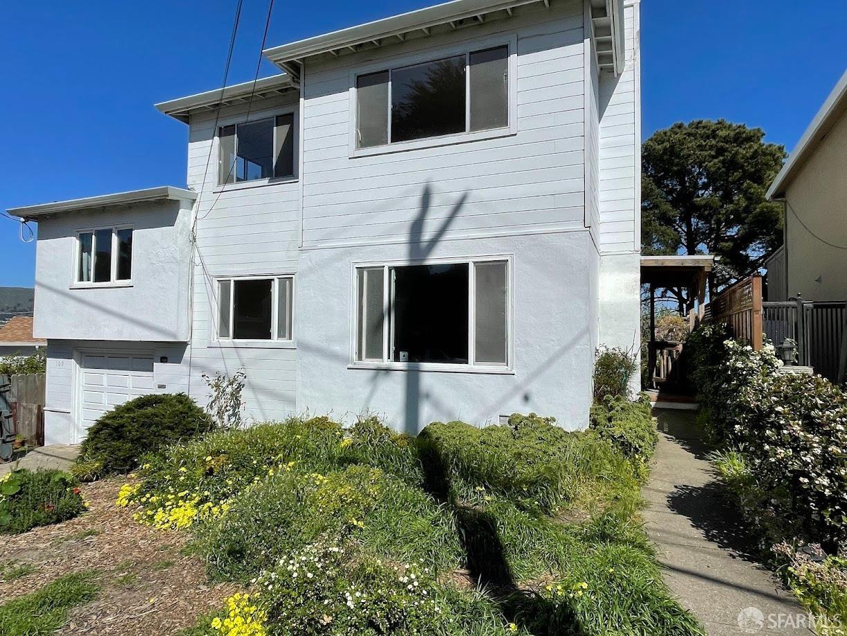 Photo of 109 Dundee Dr in South San Francisco, CA