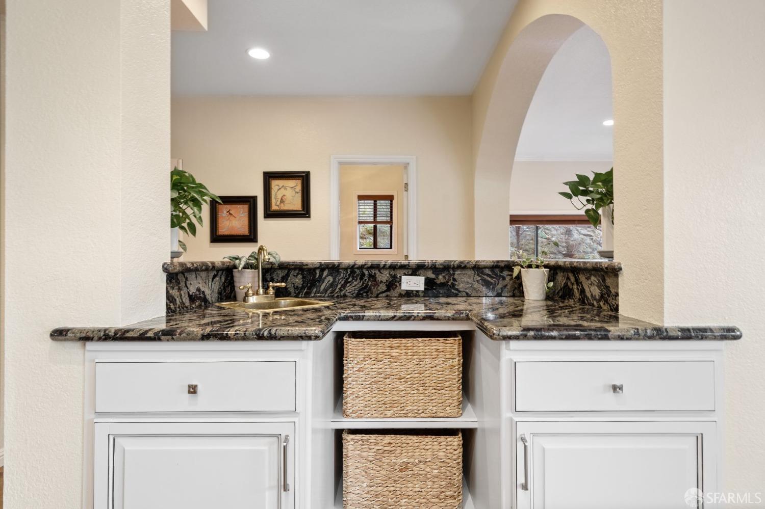 Detail Gallery Image 23 of 61 For 3040 Stonegate Dr, Alamo,  CA 94507 - 4 Beds | 3/1 Baths