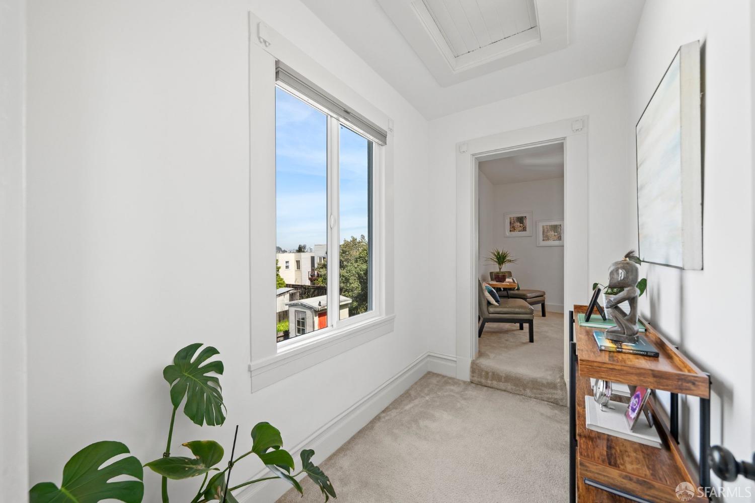 Detail Gallery Image 27 of 48 For 1448 Oakdale Ave, San Francisco,  CA 94124 - 4 Beds | 2 Baths