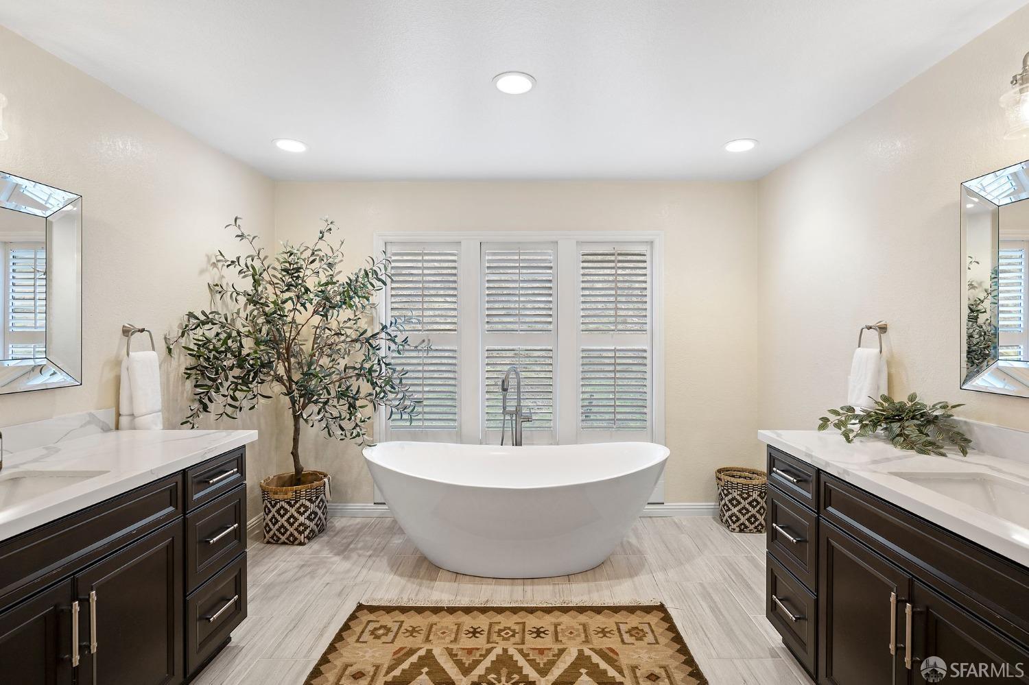 Detail Gallery Image 42 of 61 For 3040 Stonegate Dr, Alamo,  CA 94507 - 4 Beds | 3/1 Baths