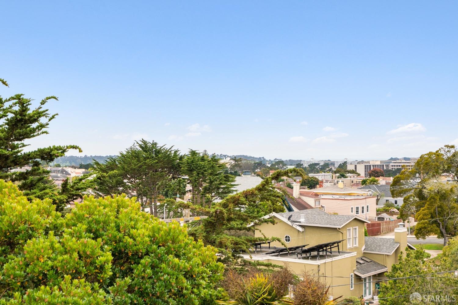 Detail Gallery Image 41 of 45 For 2085 Ocean Ave, San Francisco,  CA 94127 - 4 Beds | 3/1 Baths