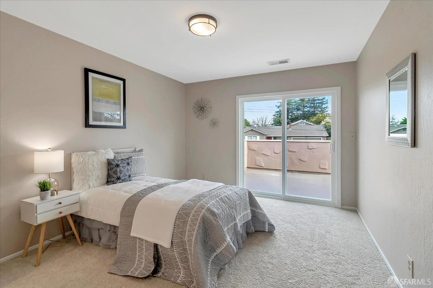 Detail Gallery Image 19 of 51 For 2322 Vera Ave, Redwood City,  CA 94061 - 3 Beds | 2/1 Baths