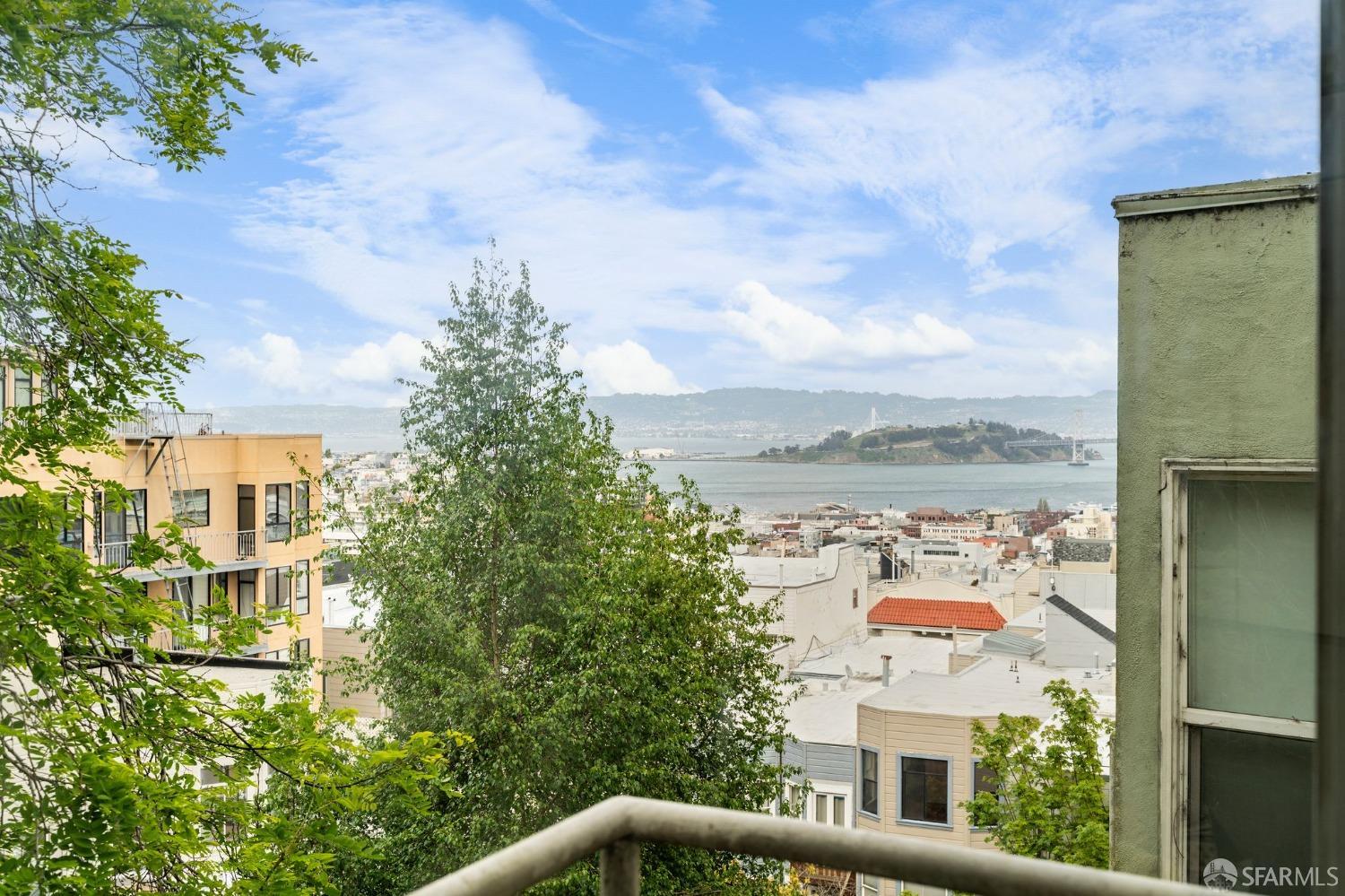 Detail Gallery Image 9 of 22 For 1260 Clay St #205,  San Francisco,  CA 94108 - 1 Beds | 1 Baths