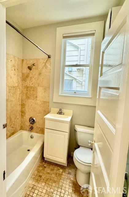 Detail Gallery Image 17 of 24 For 40 Genoa Pl, San Francisco,  CA 94133 - 2 Beds | 1 Baths