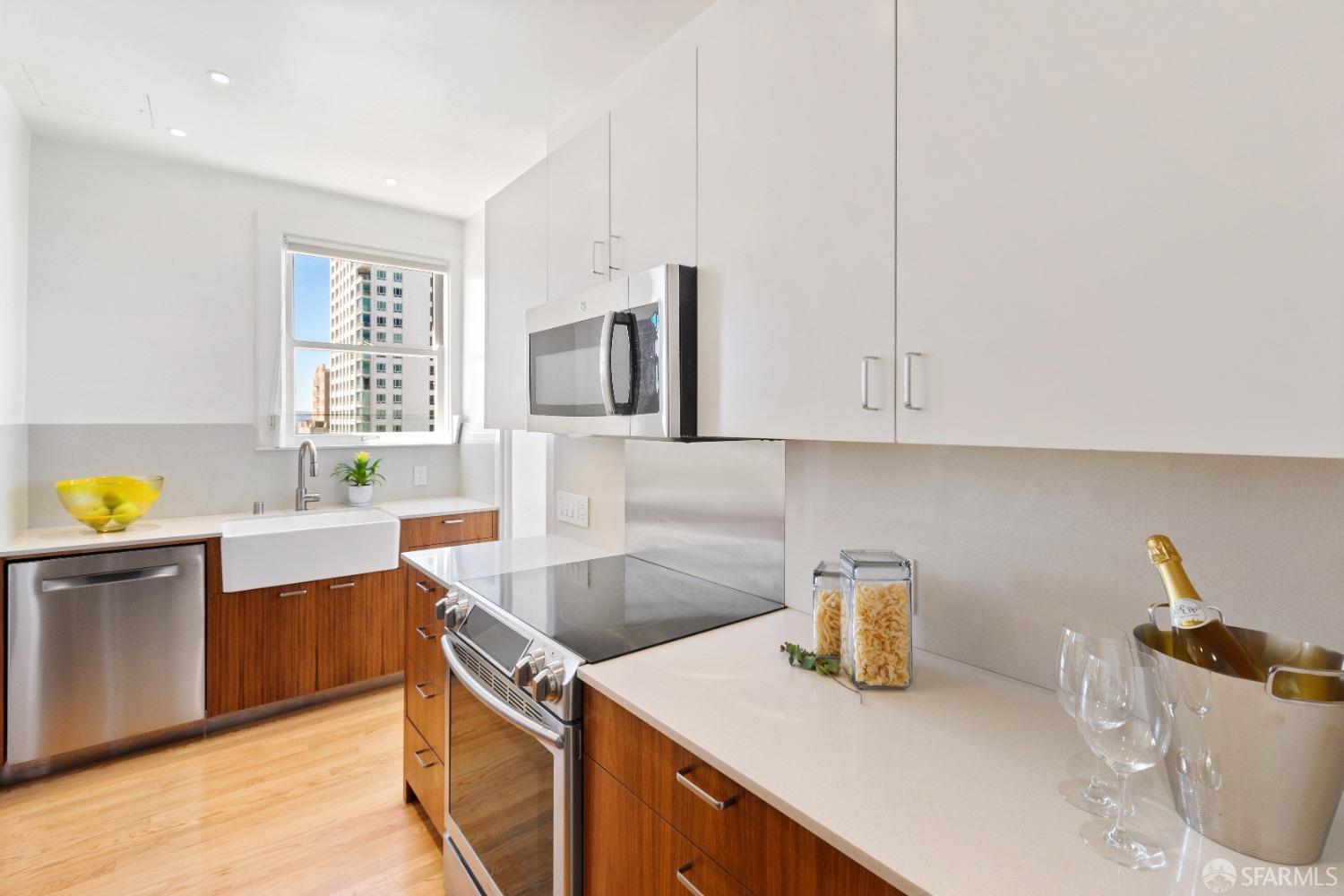 Detail Gallery Image 13 of 38 For 1250 Jones St #903,  San Francisco,  CA 94109 - 1 Beds | 2 Baths