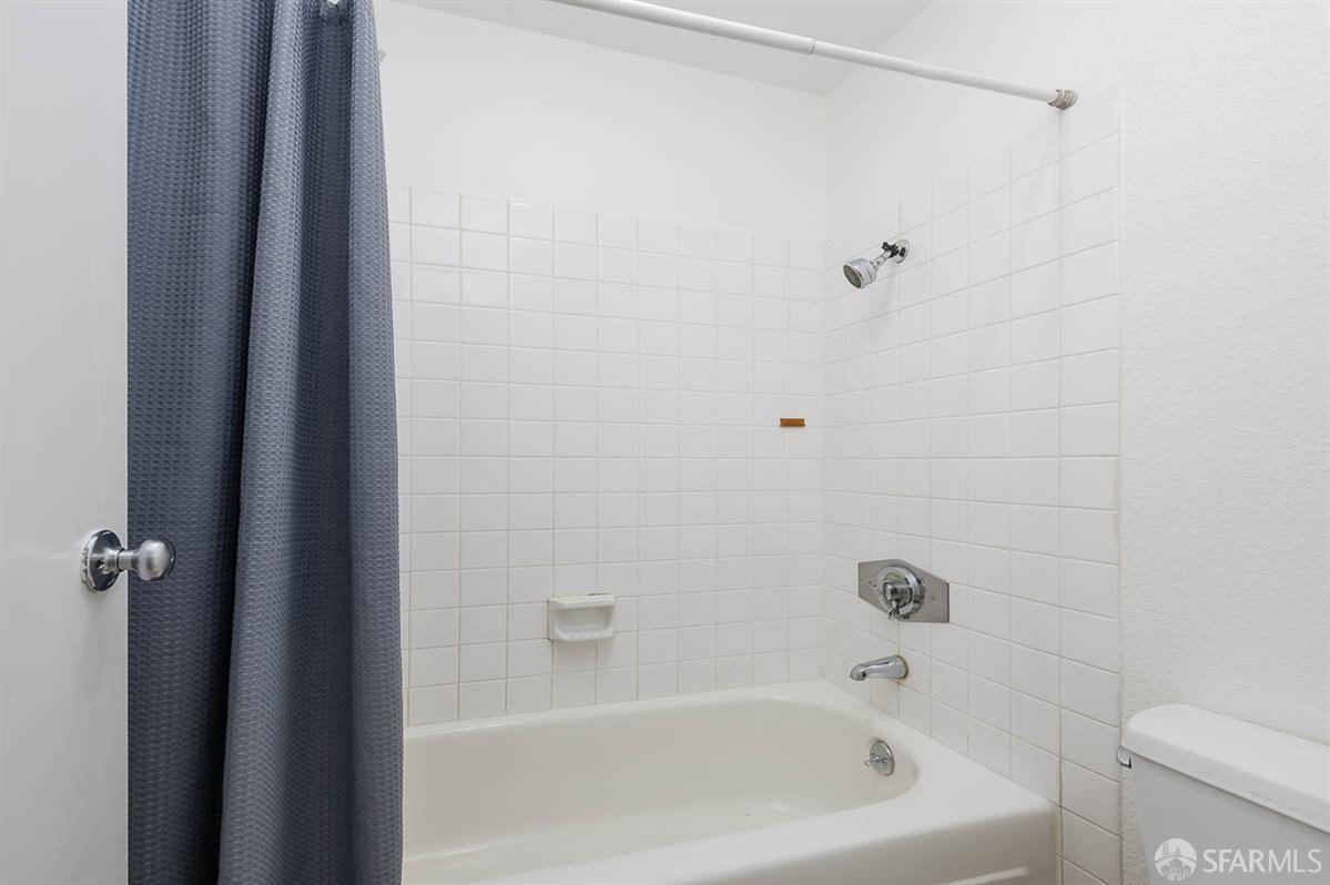 Detail Gallery Image 26 of 61 For 368 Imperial Way #305,  Daly City,  CA 94015 - 2 Beds | 2 Baths