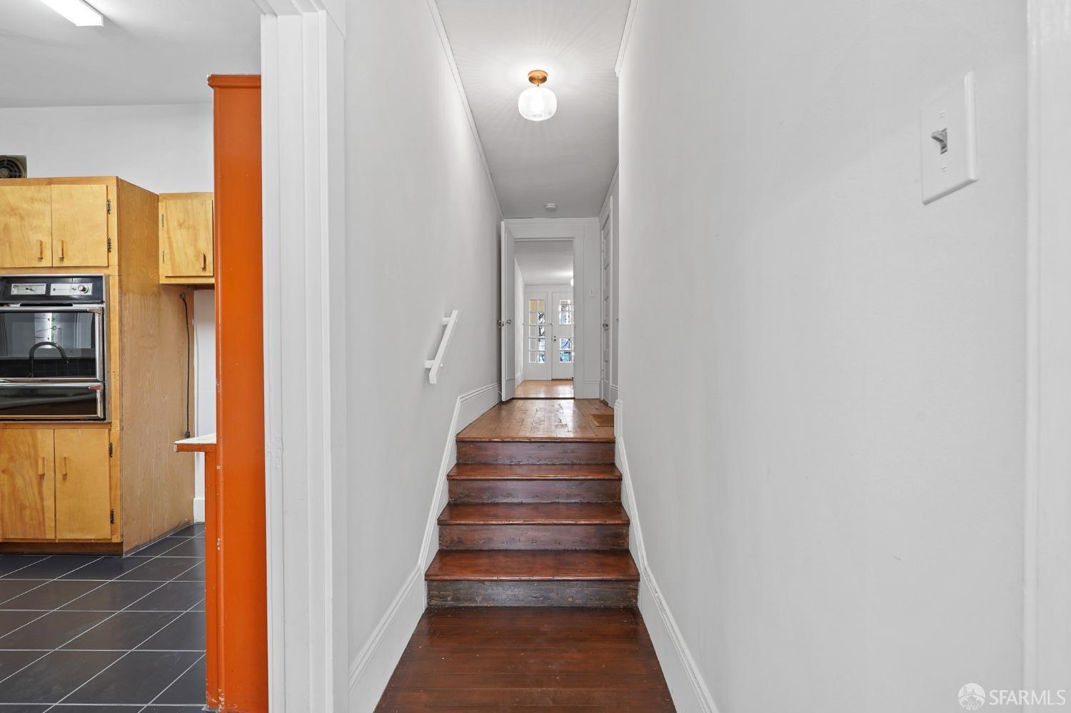 Detail Gallery Image 38 of 68 For 1107 Broadway, San Francisco,  CA 94109 - 3 Beds | 2 Baths