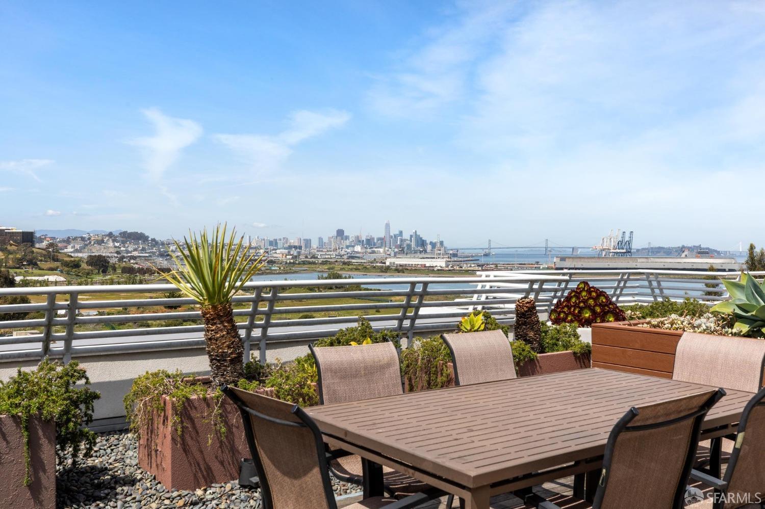 Detail Gallery Image 39 of 41 For 451 Donahue St #212,  San Francisco,  CA 94124 - 2 Beds | 2 Baths