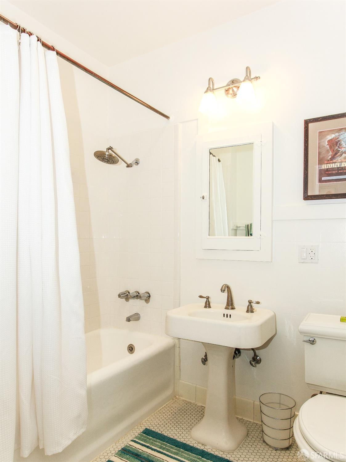 Detail Gallery Image 11 of 23 For 47 West Portal Ave #8,  San Francisco,  CA 94127 - 1 Beds | 1 Baths