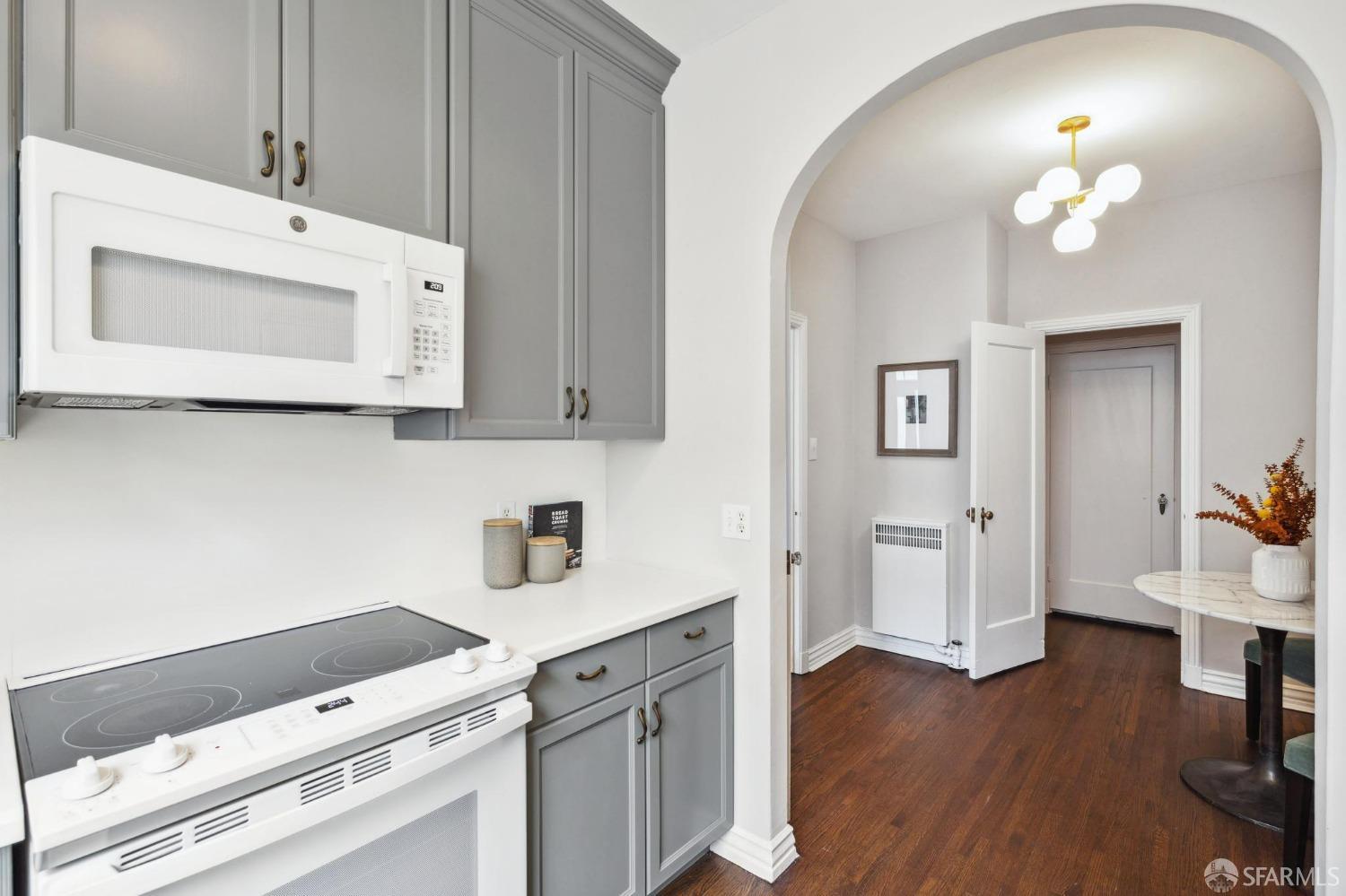 Detail Gallery Image 22 of 35 For 1880 Jackson St #602,  San Francisco,  CA 94109 - 1 Beds | 1 Baths