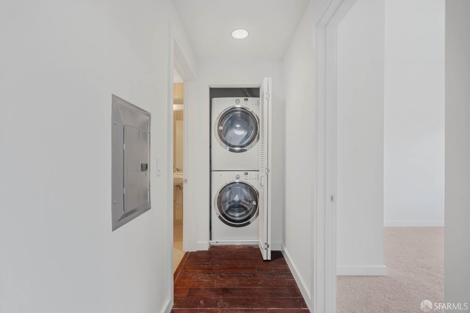 Detail Gallery Image 7 of 29 For 50 Jerrold Ave #208,  San Francisco,  CA 94124 - 1 Beds | 1 Baths