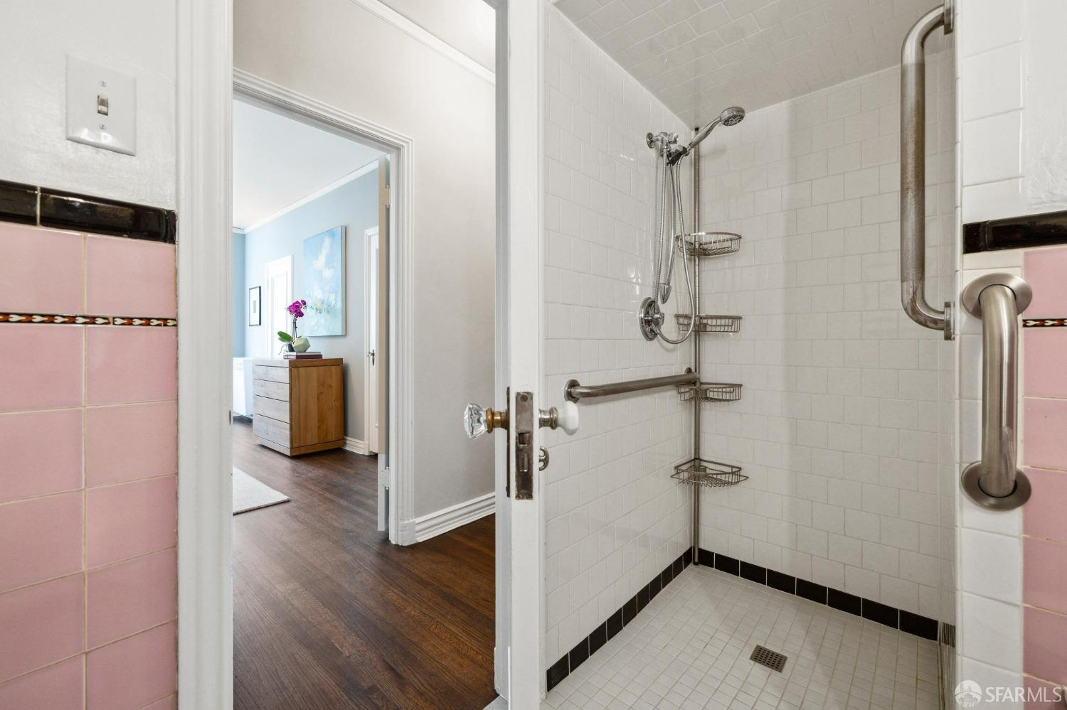 Detail Gallery Image 27 of 35 For 1880 Jackson St #602,  San Francisco,  CA 94109 - 1 Beds | 1 Baths