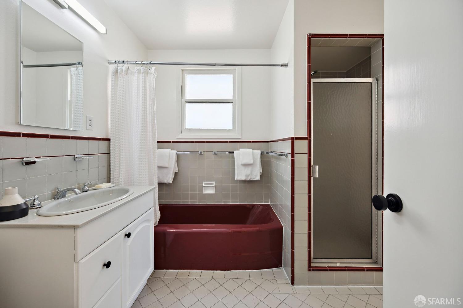 Detail Gallery Image 30 of 65 For 1780 Eucalyptus Dr, San Francisco,  CA 94132 - 4 Beds | 2/1 Baths