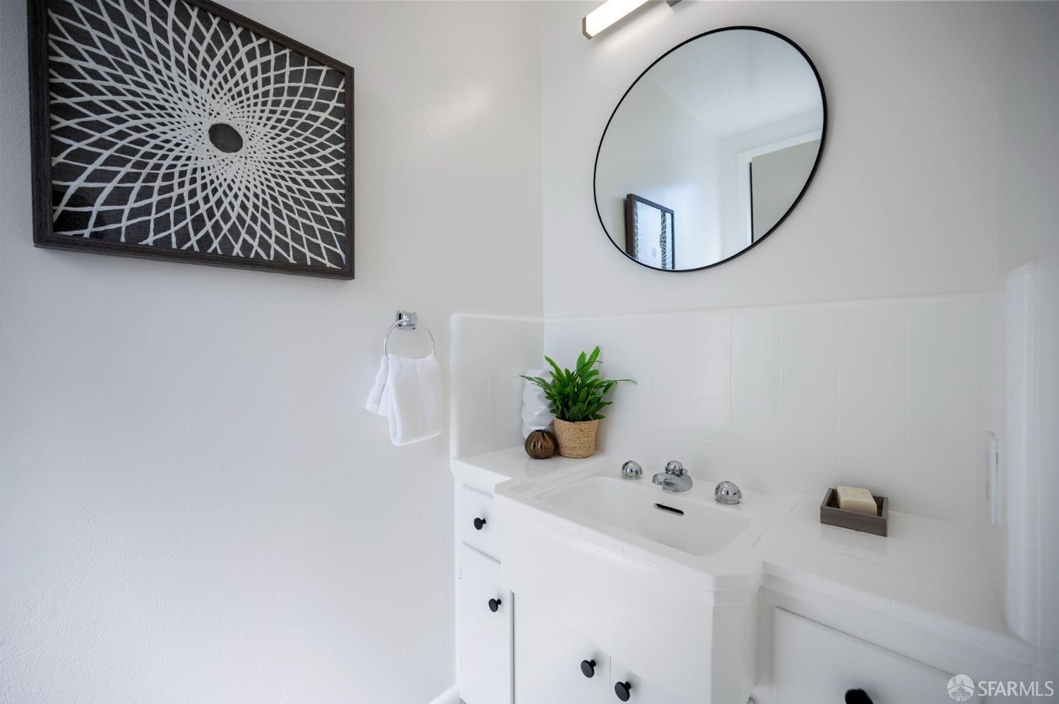 Detail Gallery Image 22 of 65 For 1780 Eucalyptus Dr, San Francisco,  CA 94132 - 4 Beds | 2/1 Baths