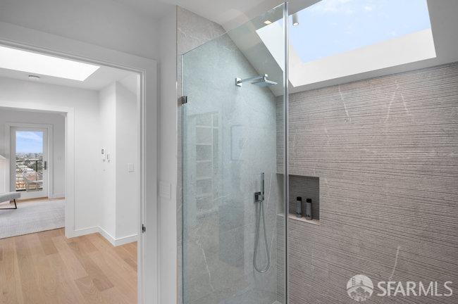 Detail Gallery Image 26 of 48 For 1465 Masonic Ave #1,  San Francisco,  CA 94117 - 3 Beds | 2/1 Baths