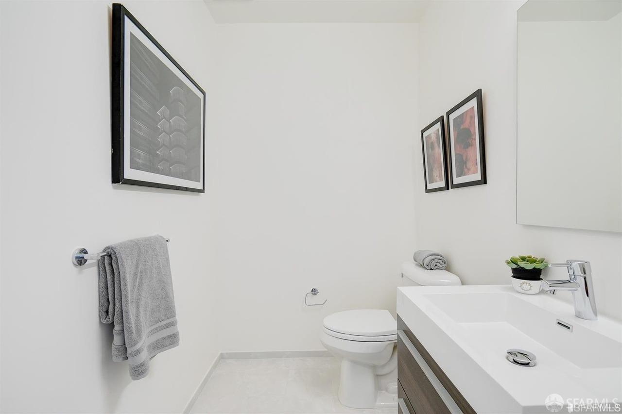 Detail Gallery Image 25 of 35 For 1433 Bush St #301,  San Francisco,  CA 94109 - 3 Beds | 2 Baths