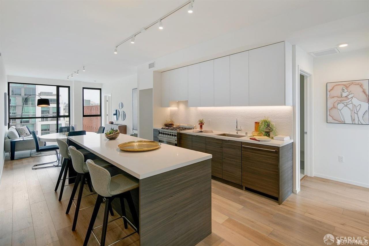 Detail Gallery Image 2 of 35 For 1433 Bush St #301,  San Francisco,  CA 94109 - 3 Beds | 2 Baths