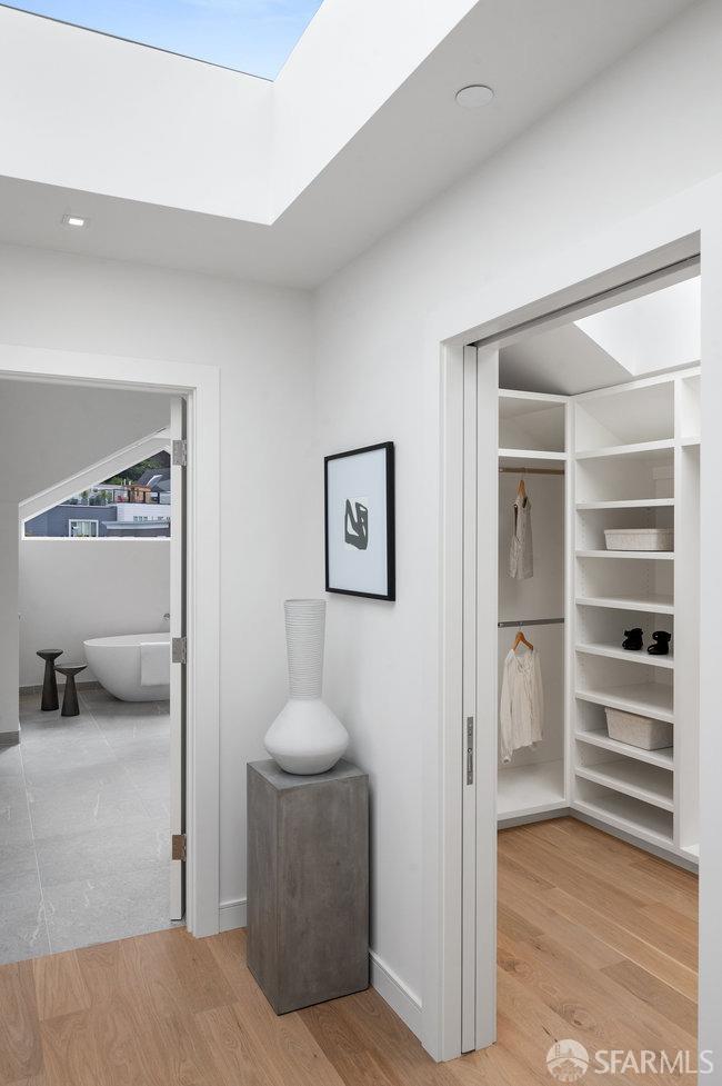 Detail Gallery Image 27 of 48 For 1465 Masonic Ave #1,  San Francisco,  CA 94117 - 3 Beds | 2/1 Baths