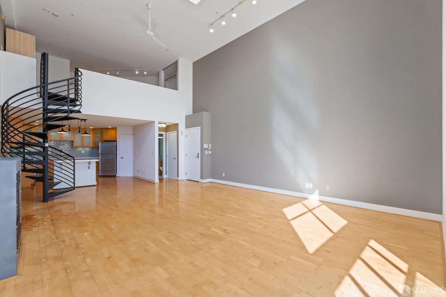 Detail Gallery Image 6 of 35 For 125 Gilbert St #15,  San Francisco,  CA 94103 - 1 Beds | 1/1 Baths