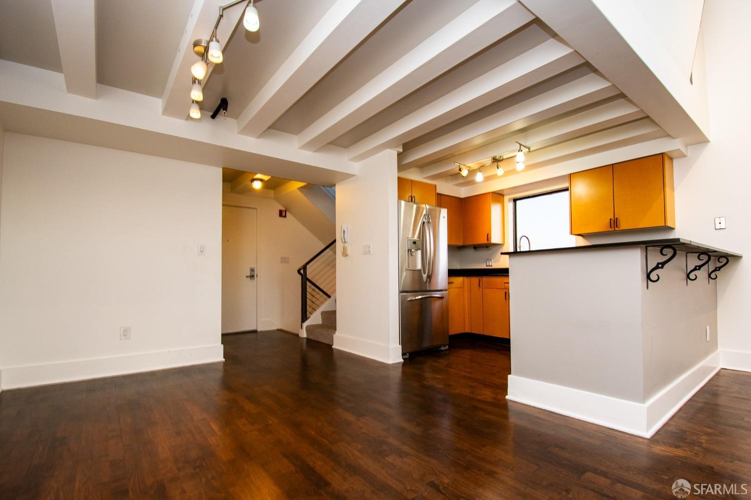 Detail Gallery Image 5 of 21 For 139 Welsh St, San Francisco,  CA 94107 - 2 Beds | 2/1 Baths