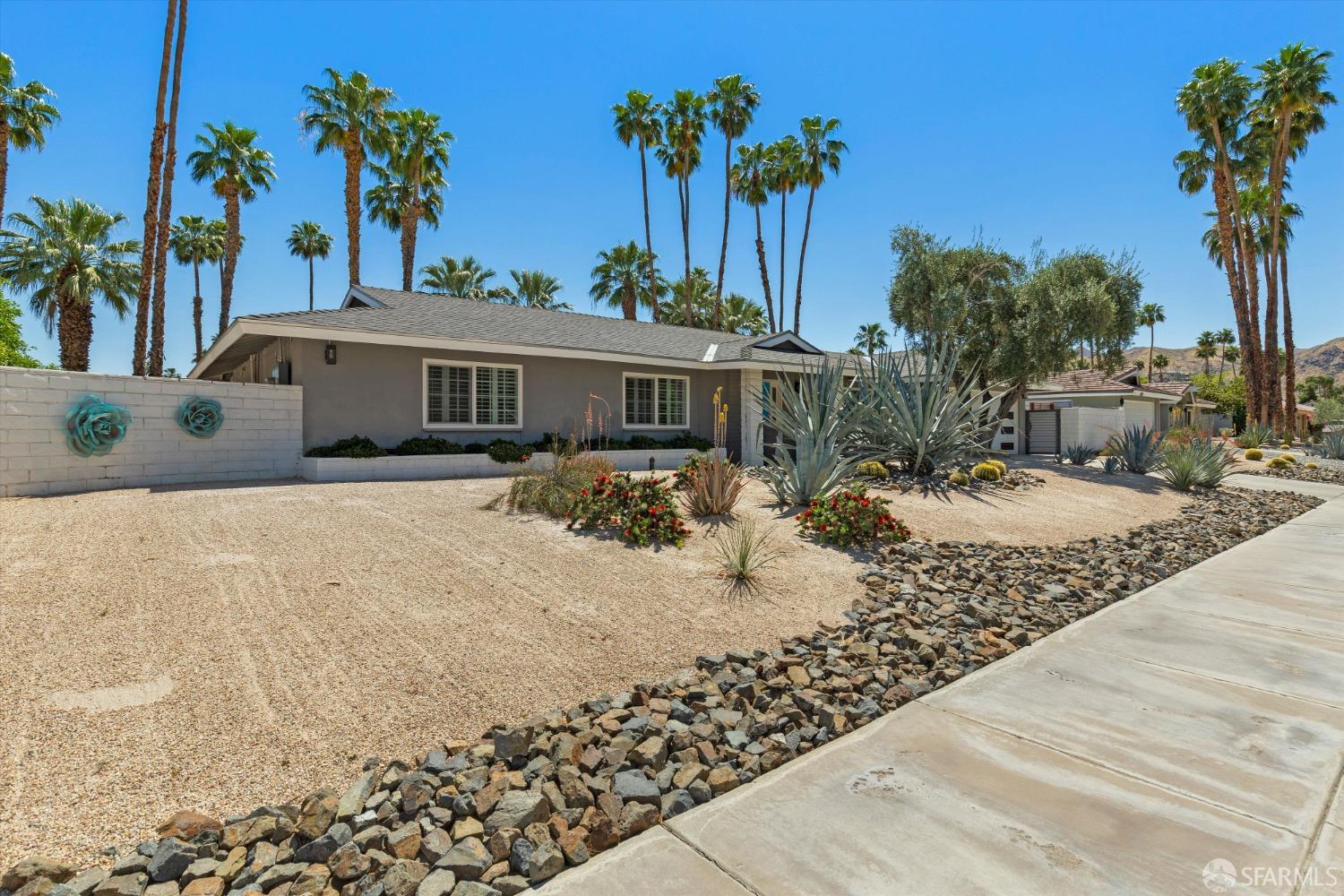 Detail Gallery Image 37 of 40 For 1186 S San Joaquin Dr, Palm Springs,  CA 92264 - 3 Beds | 2 Baths