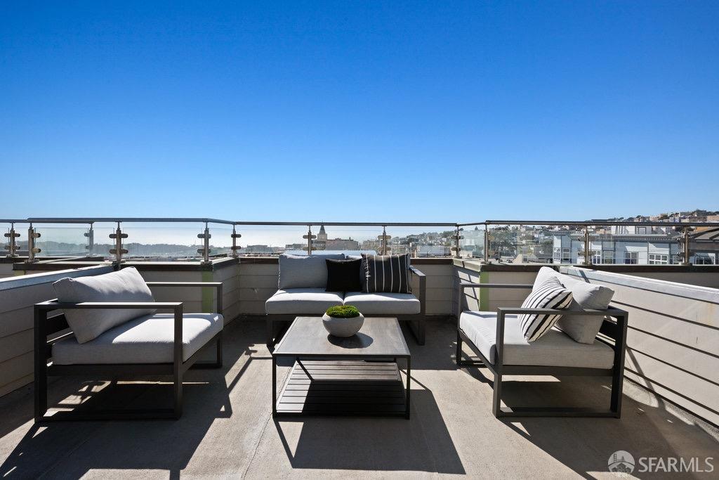 Detail Gallery Image 25 of 40 For 3491 Balboa St #2,  San Francisco,  CA 94121 - 4 Beds | 3/1 Baths