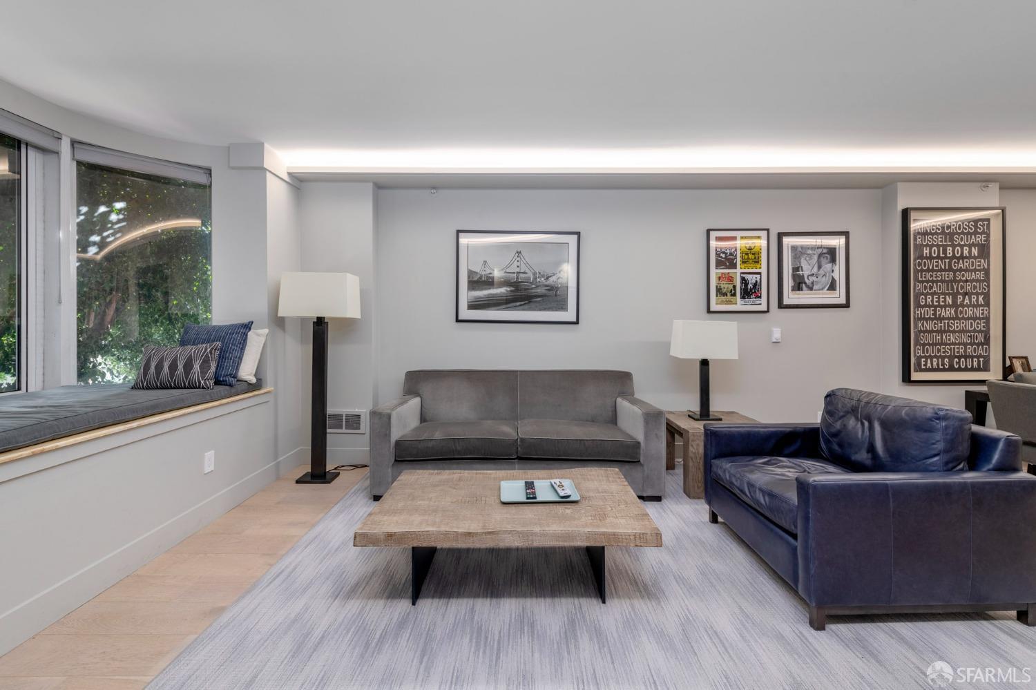 Detail Gallery Image 9 of 25 For 1438 Green St 2c,  San Francisco,  CA 94109 - 2 Beds | 2 Baths