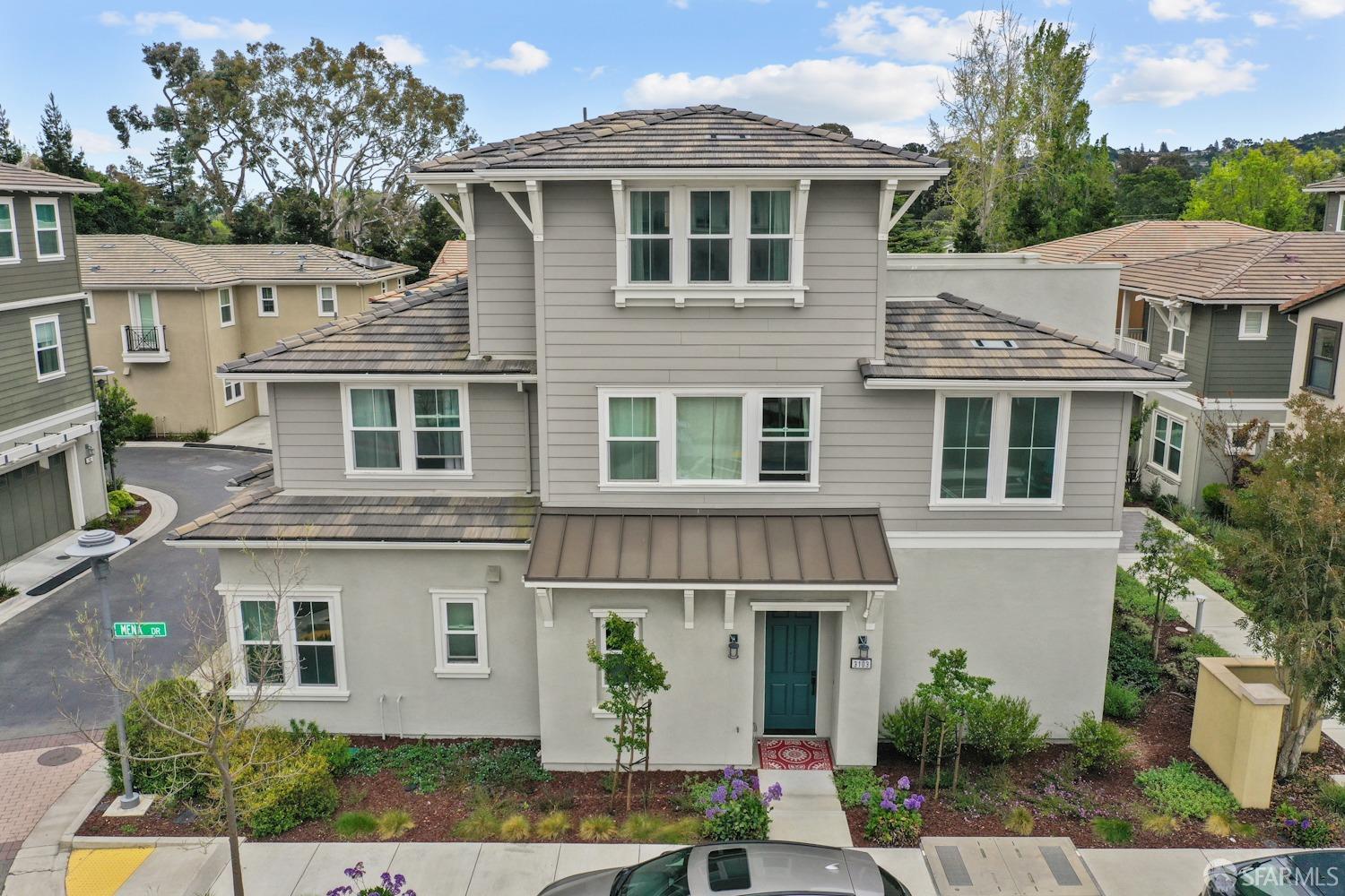 Detail Gallery Image 5 of 43 For 3103 Mena Dr, San Mateo,  CA 94403 - 4 Beds | 4/1 Baths
