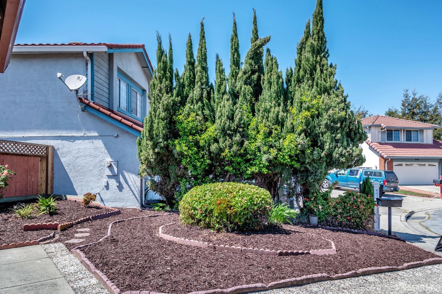 Detail Gallery Image 34 of 34 For 405 Cape Cod Dr, San Leandro,  CA 94578 - 4 Beds | 2/1 Baths