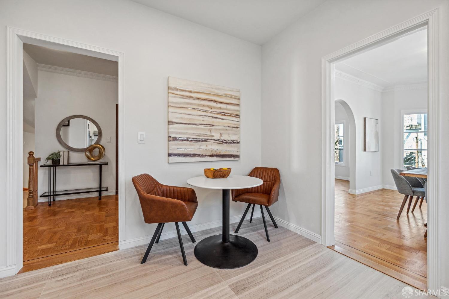 Detail Gallery Image 19 of 70 For 2633 Leavenworth St, San Francisco,  CA 94133 - 2 Beds | 2 Baths