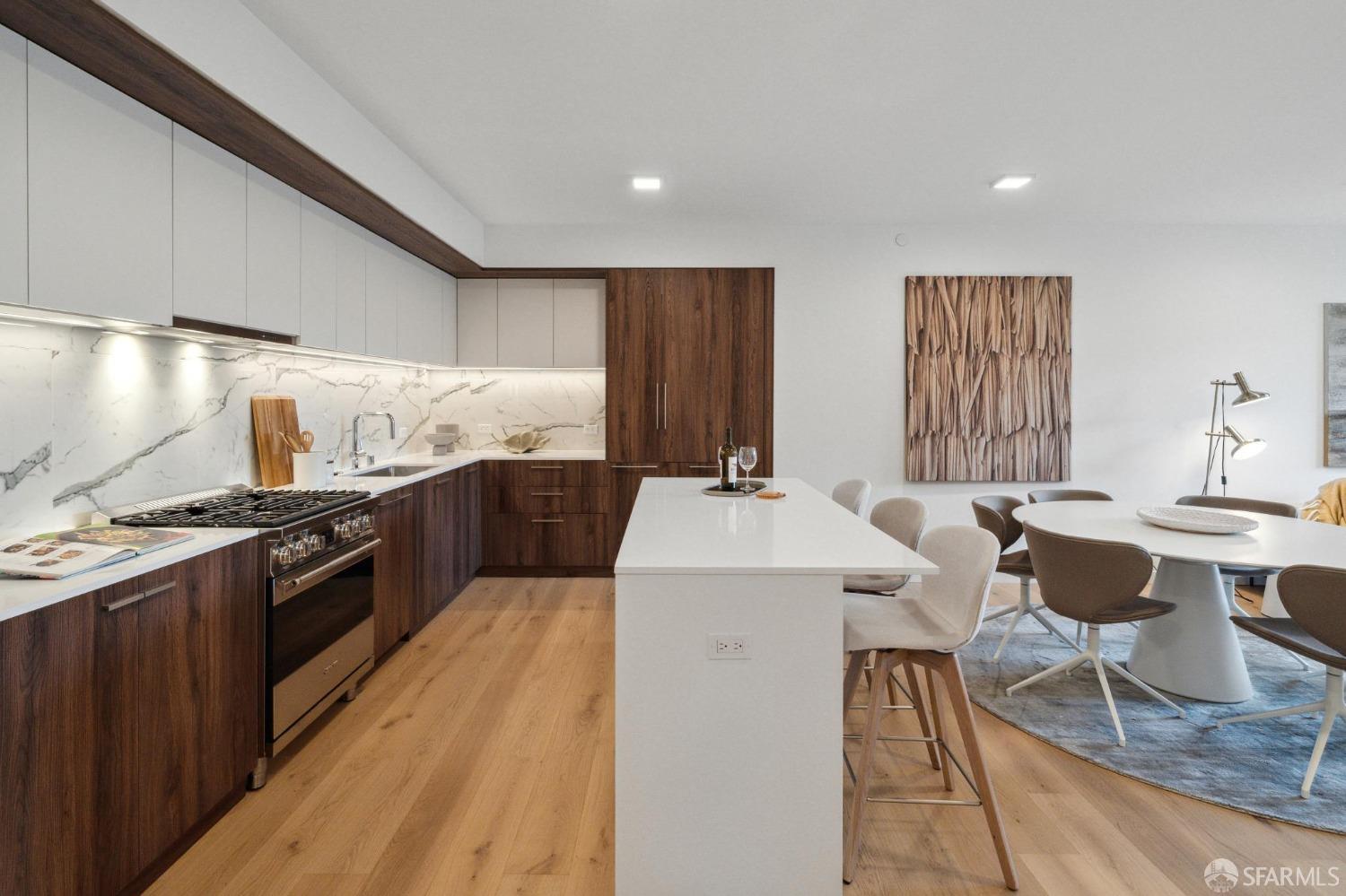 Detail Gallery Image 17 of 57 For 1580 Pacific Ave #K2,  San Francisco,  CA 94109 - 2 Beds | 2 Baths