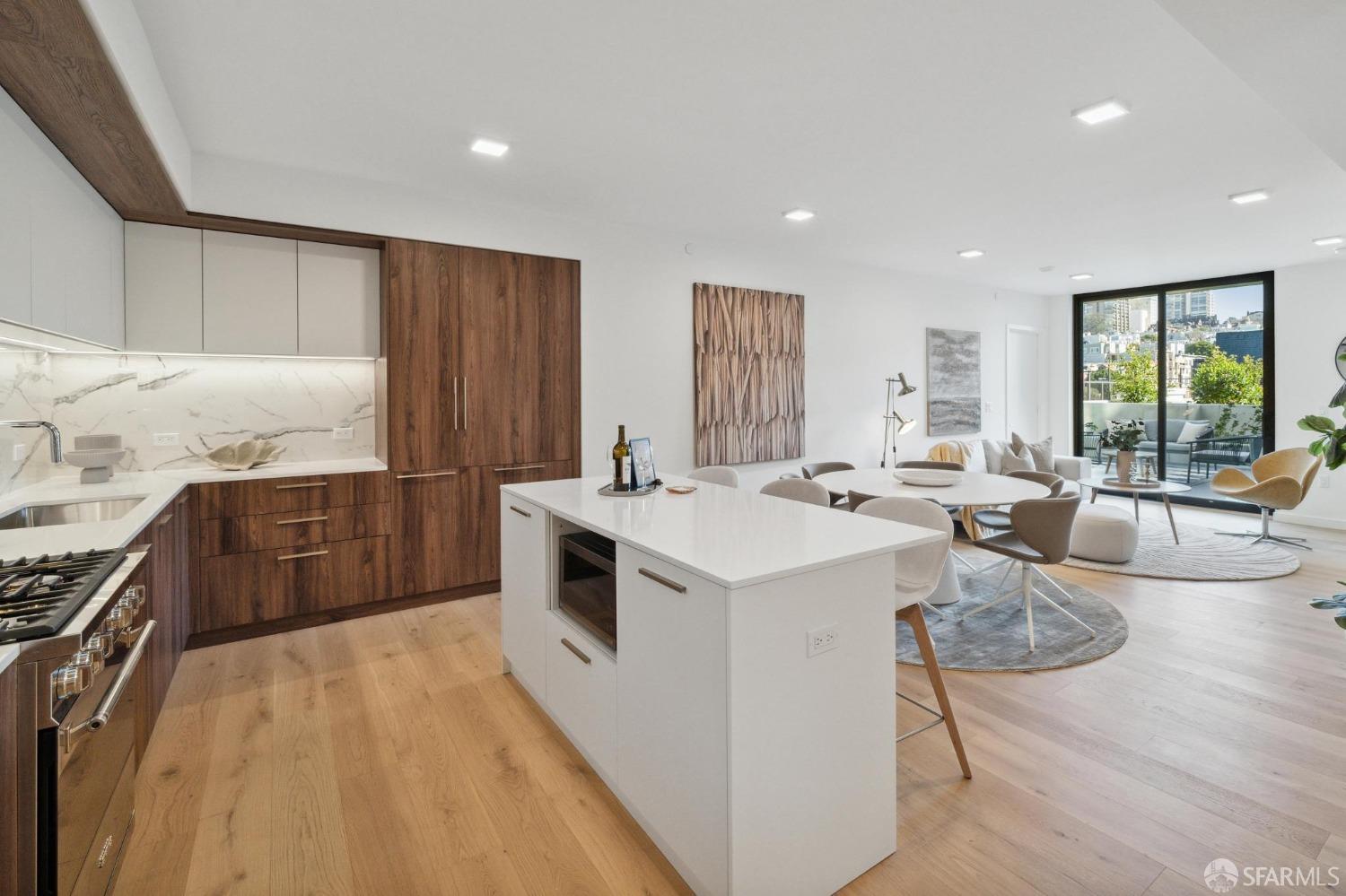 Detail Gallery Image 13 of 57 For 1580 Pacific Ave #K2,  San Francisco,  CA 94109 - 2 Beds | 2 Baths