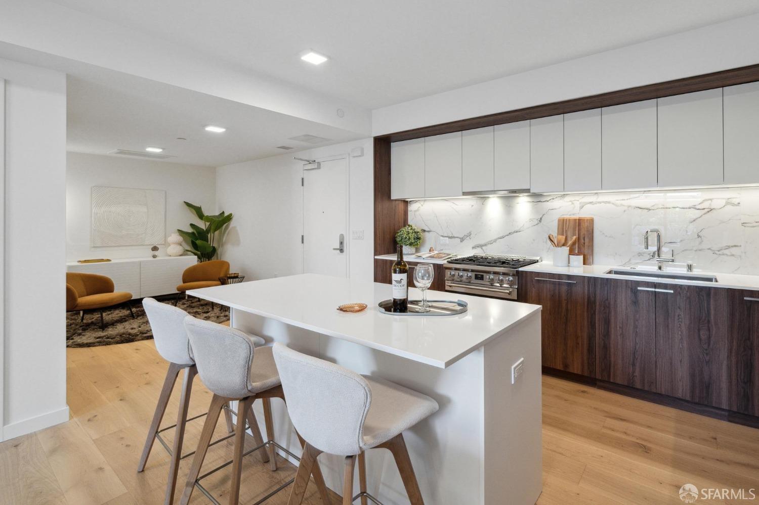Detail Gallery Image 16 of 57 For 1580 Pacific Ave #K2,  San Francisco,  CA 94109 - 2 Beds | 2 Baths