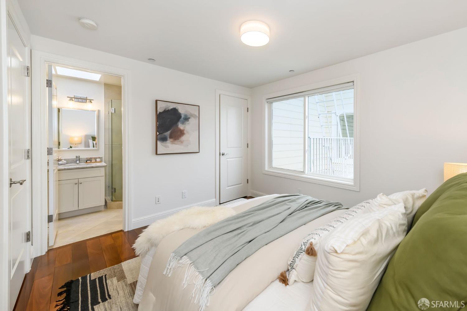 Detail Gallery Image 15 of 20 For 2443 Clement St #9,  San Francisco,  CA 94121 - 2 Beds | 2/1 Baths