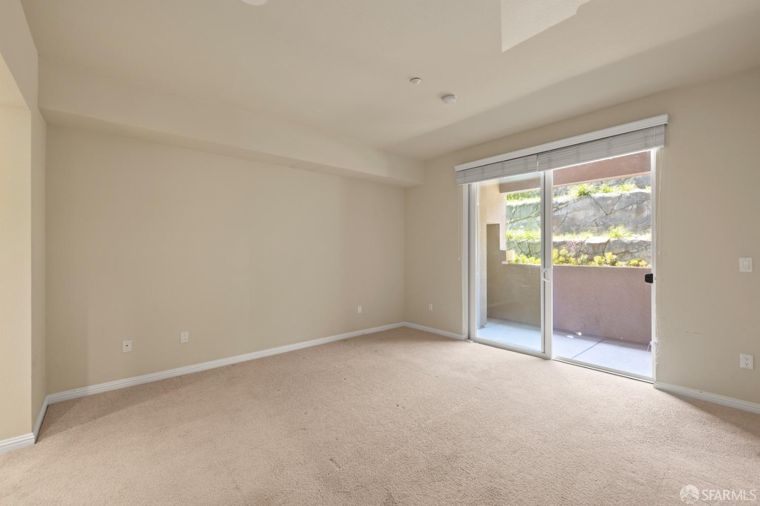 Detail Gallery Image 12 of 35 For 2260 Gellert Blvd #1107,  South San Francisco,  CA 94080 - 1 Beds | 1 Baths
