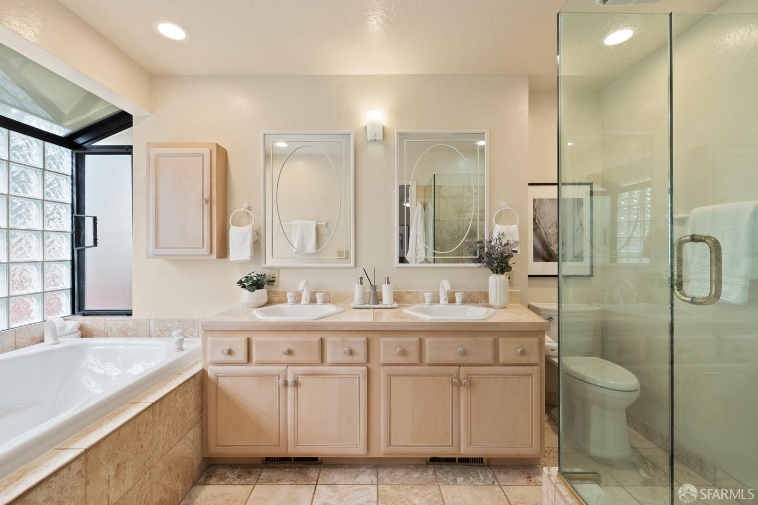 Detail Gallery Image 33 of 41 For 106 Los Montes Dr, Burlingame,  CA 94010 - 3 Beds | 2 Baths