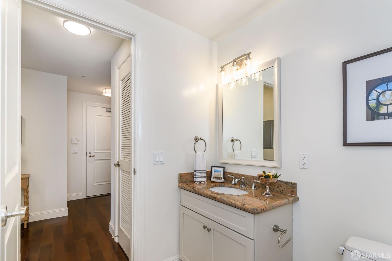 Detail Gallery Image 9 of 20 For 2443 Clement St #9,  San Francisco,  CA 94121 - 2 Beds | 2/1 Baths