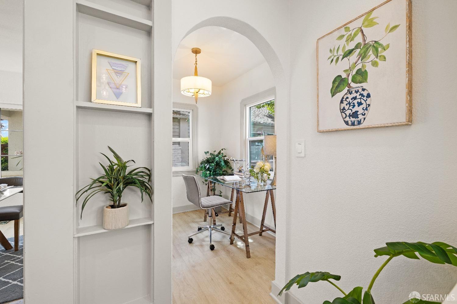 Detail Gallery Image 14 of 34 For 5417 Ruth Ave, Oakland,  CA 94601 - 2 Beds | 1 Baths
