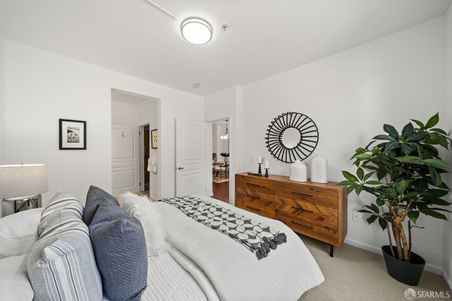 Detail Gallery Image 16 of 31 For 101 Crescent Way #2101,  San Francisco,  CA 94134 - 2 Beds | 2 Baths