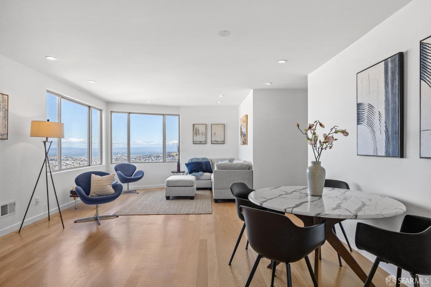 Detail Gallery Image 3 of 15 For 827 Corbett Ave #301,  San Francisco,  CA 94131 - 1 Beds | 1 Baths