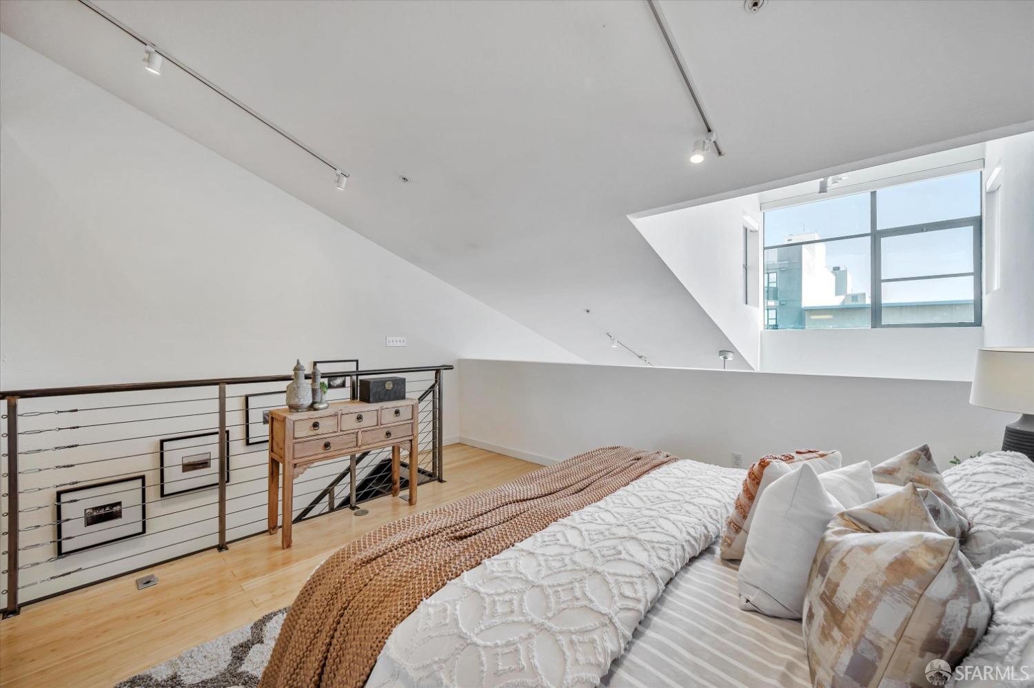 Detail Gallery Image 18 of 32 For 2068 3rd St #17,  San Francisco,  CA 94107 - 1 Beds | 2 Baths