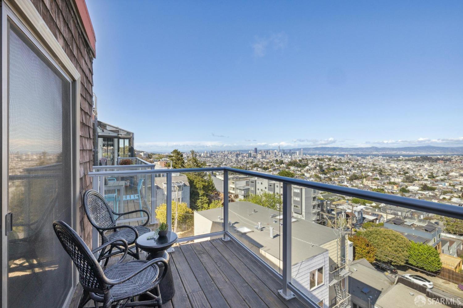 Detail Gallery Image 20 of 84 For 11 High St #203,  San Francisco,  CA 94114 - 2 Beds | 2 Baths