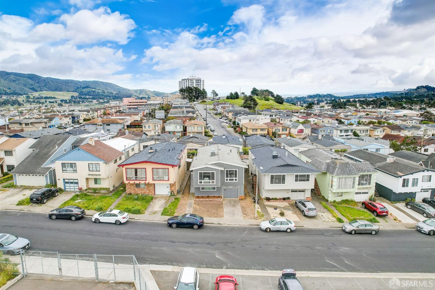 Detail Gallery Image 58 of 70 For 131 Del Prado Dr, Daly City,  CA 94015 - 3 Beds | 2 Baths
