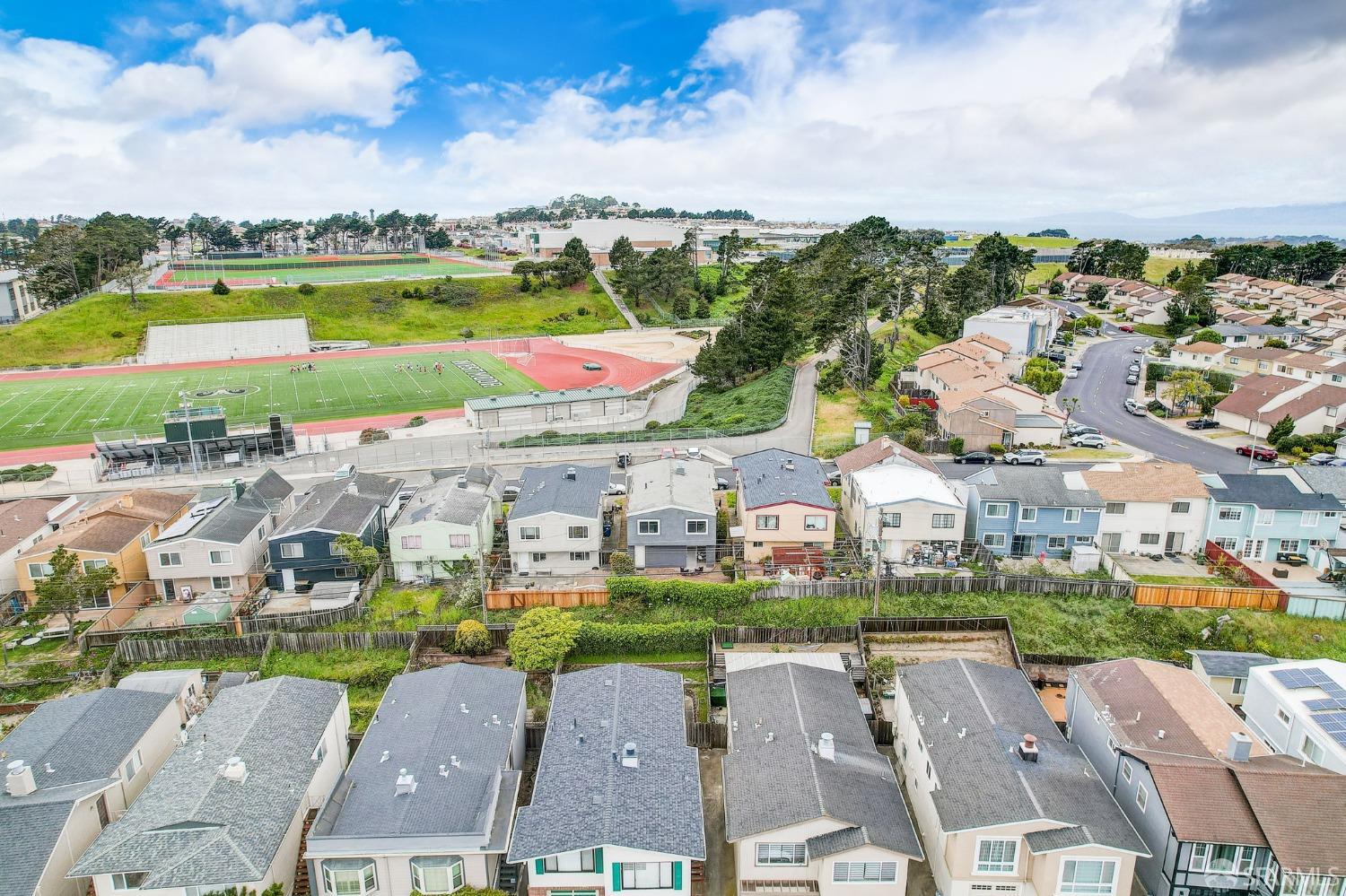 Detail Gallery Image 65 of 70 For 131 Del Prado Dr, Daly City,  CA 94015 - 3 Beds | 2 Baths